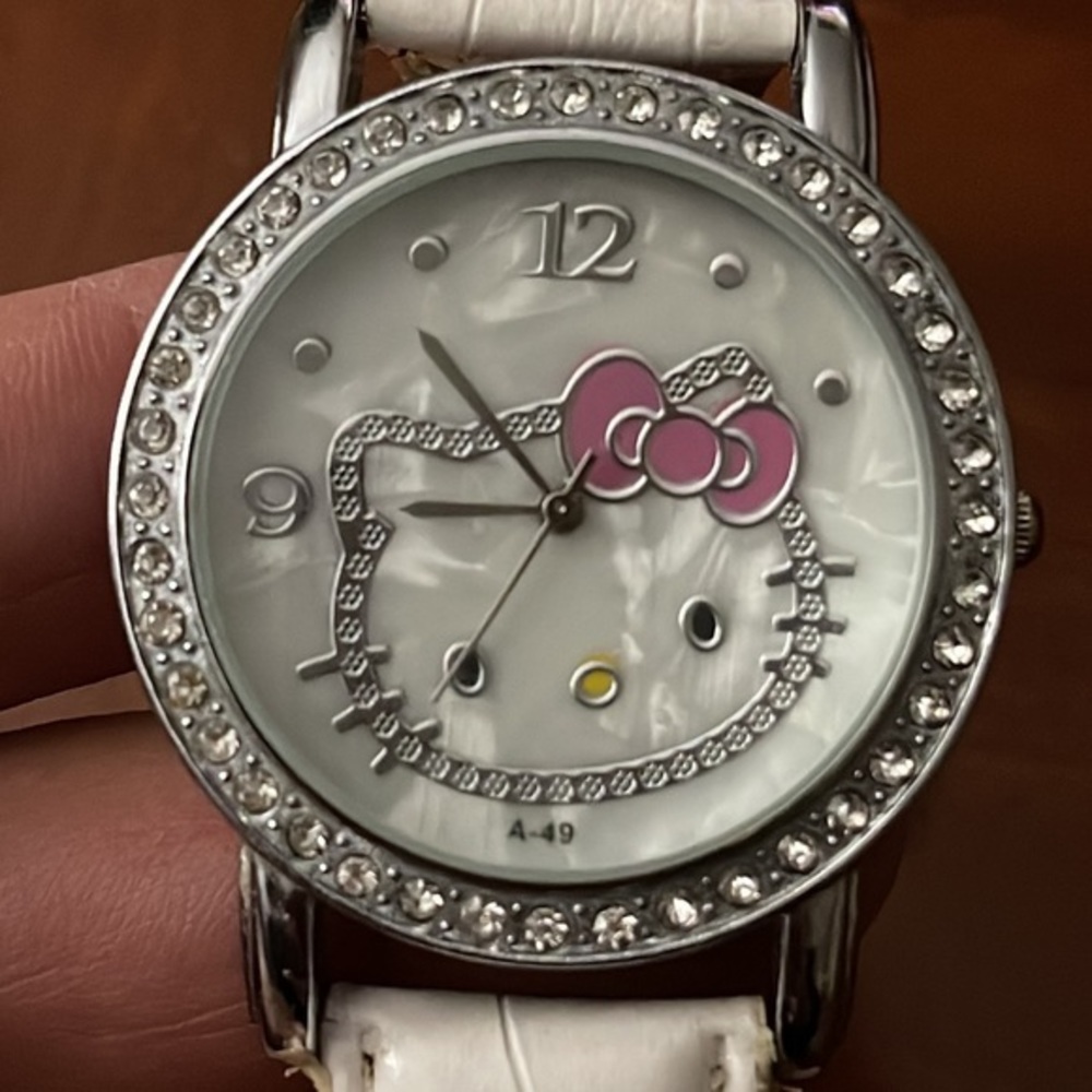 Hello Kitty Watch - Picture 7 of 10